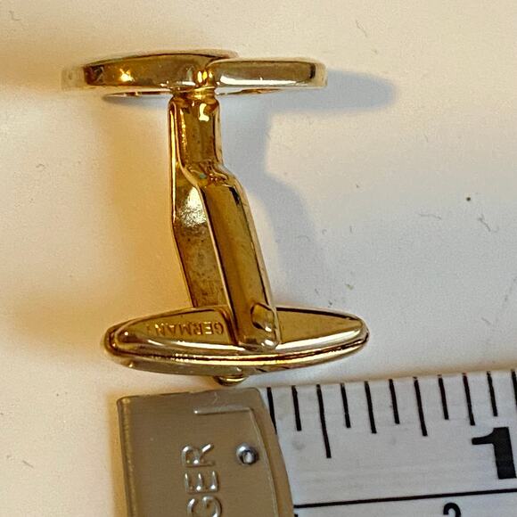 Christian Dior CD Logo Gold Tone Cuff links - Picture 7 of 8